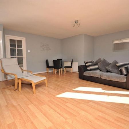 No 11 3 Bed Serviced Appartment Town Centre Girvan Buitenkant foto